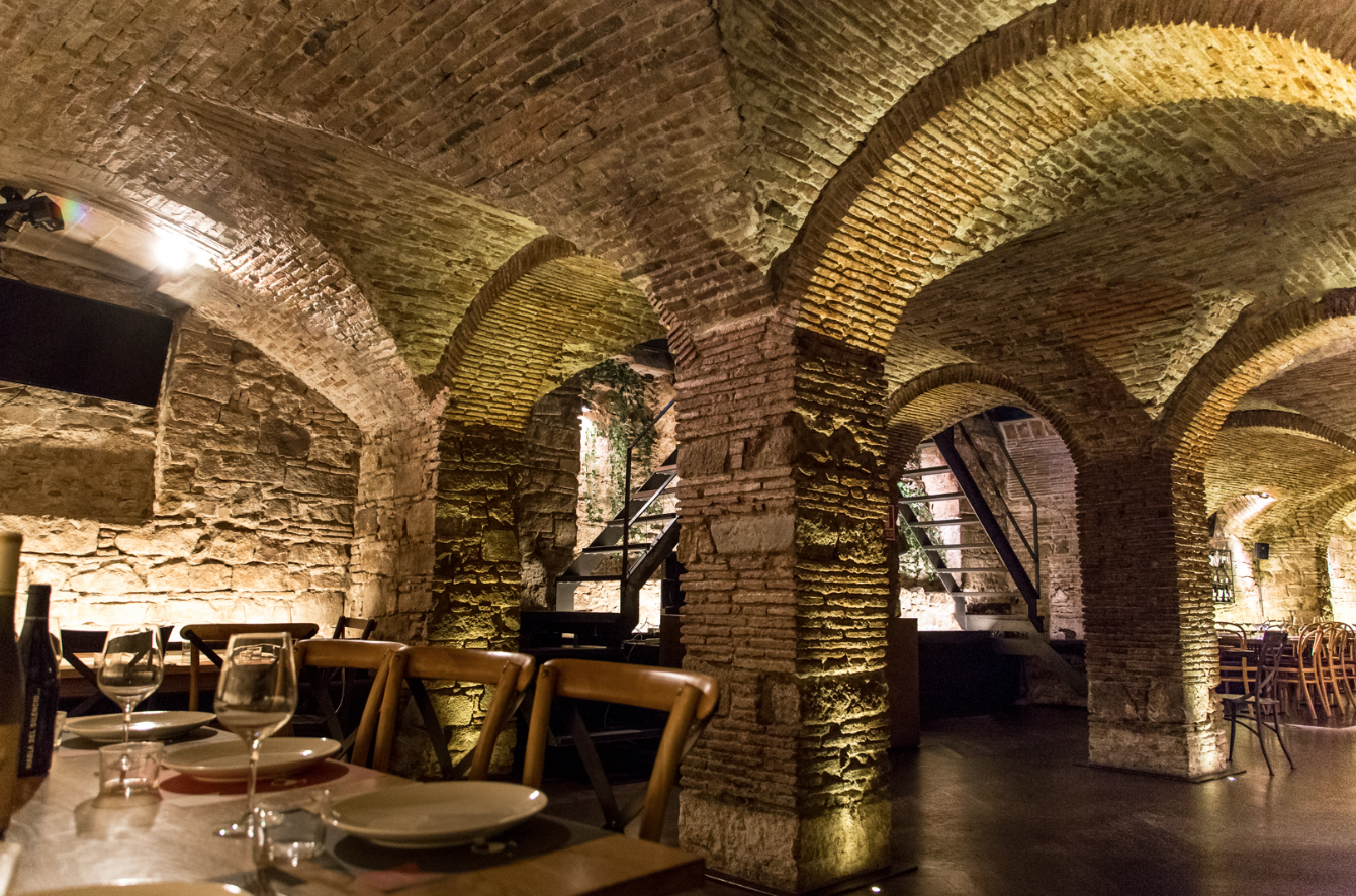 Emblemático Restaurante Agüelo Taberna en cesión