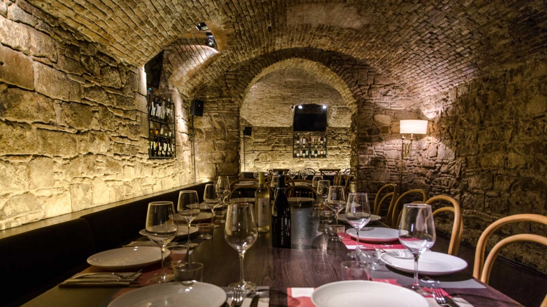 Emblemático Restaurante Agüelo Taberna en cesión