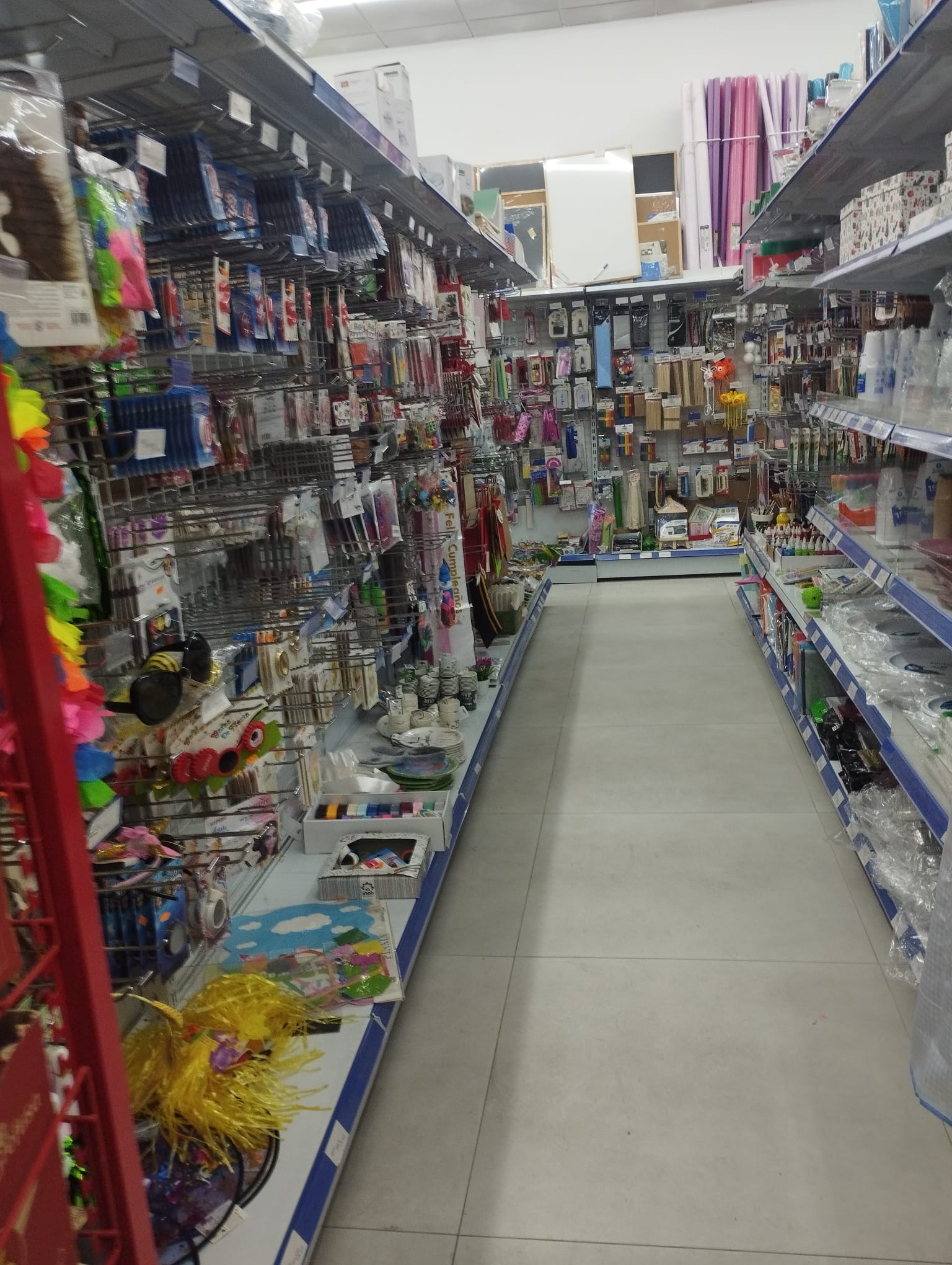 BAZAR PAPELERÍA ALIMENTACIÓN