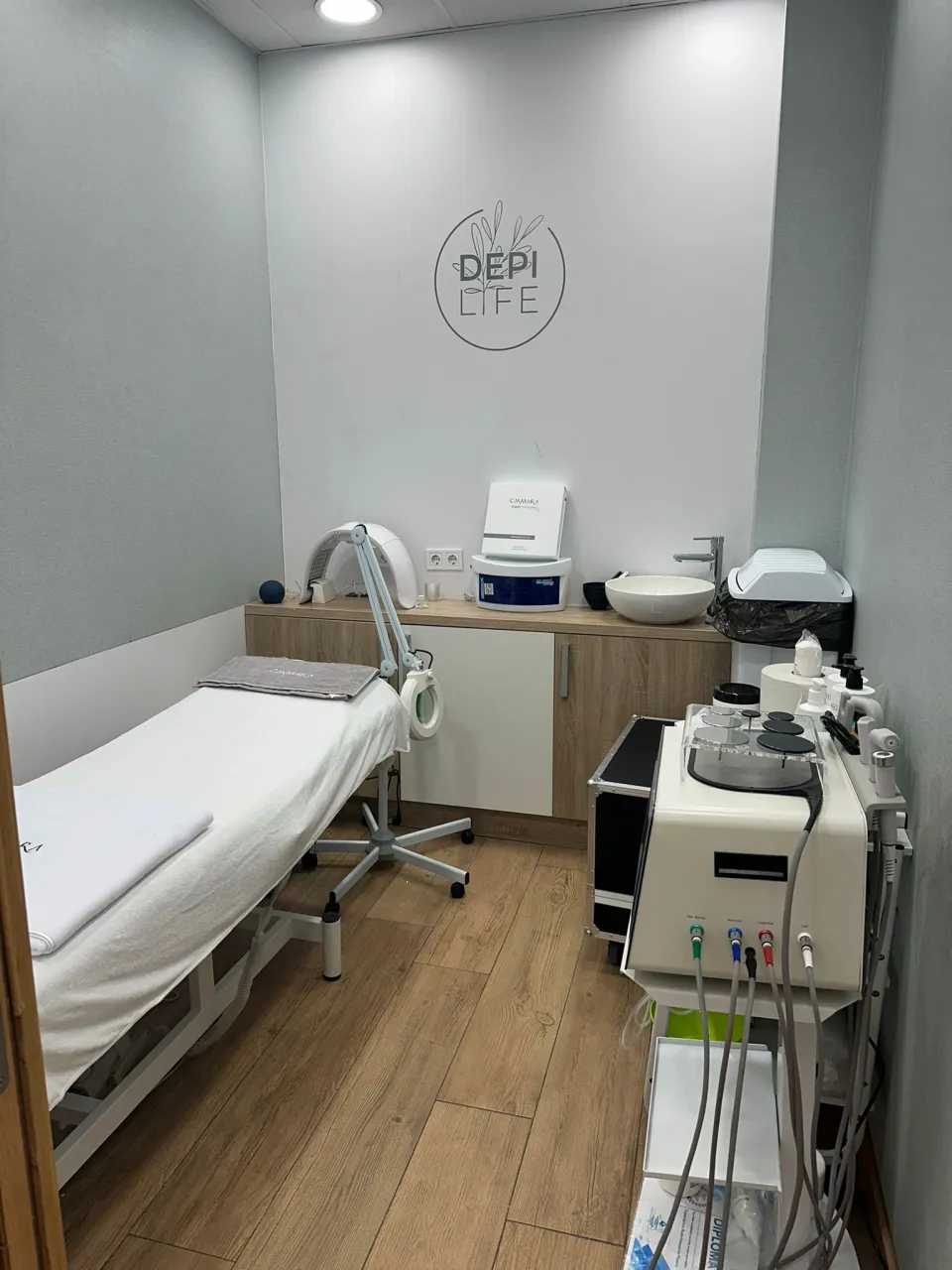 Centro de depilación láser y estética avanzada en traspaso en Madrid