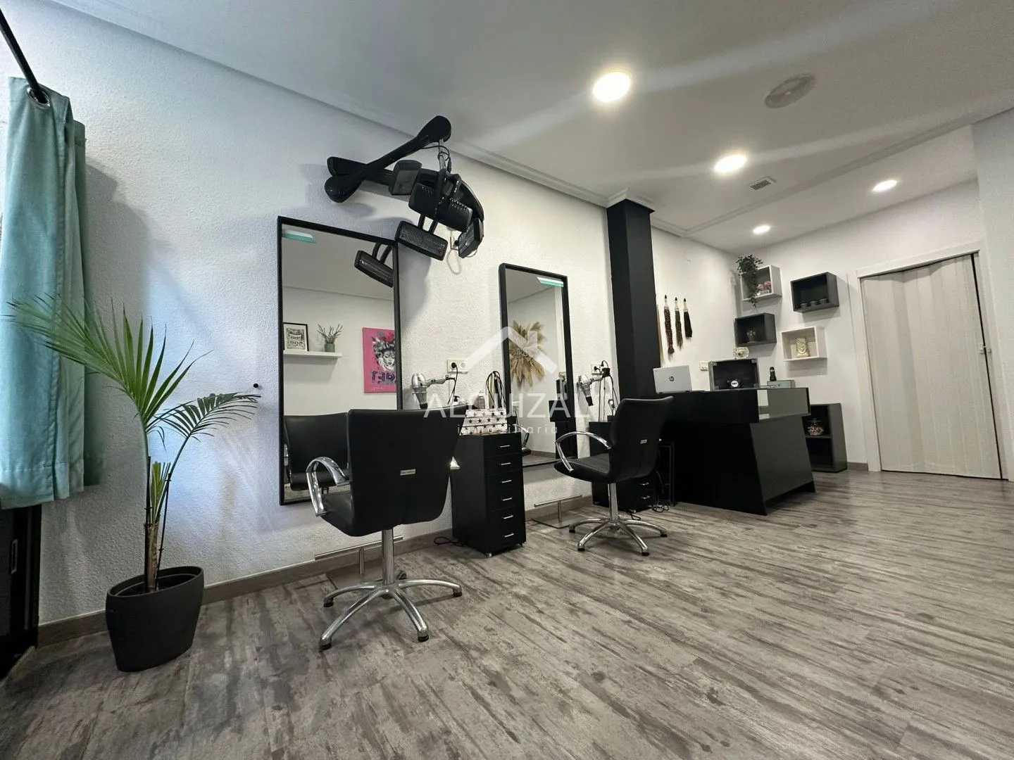 Hair salon for sale in Gipuzkoa