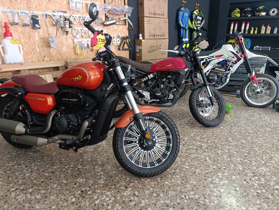 Taller y e-commerce off-road en traspaso en Barcelona