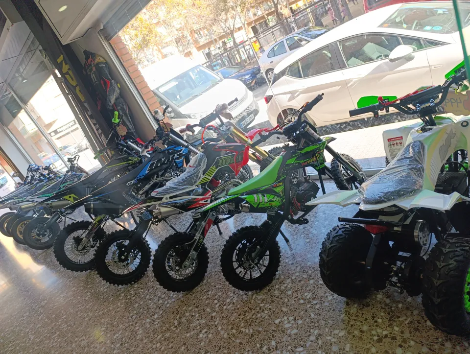 Taller y e-commerce off-road en traspaso en Barcelona