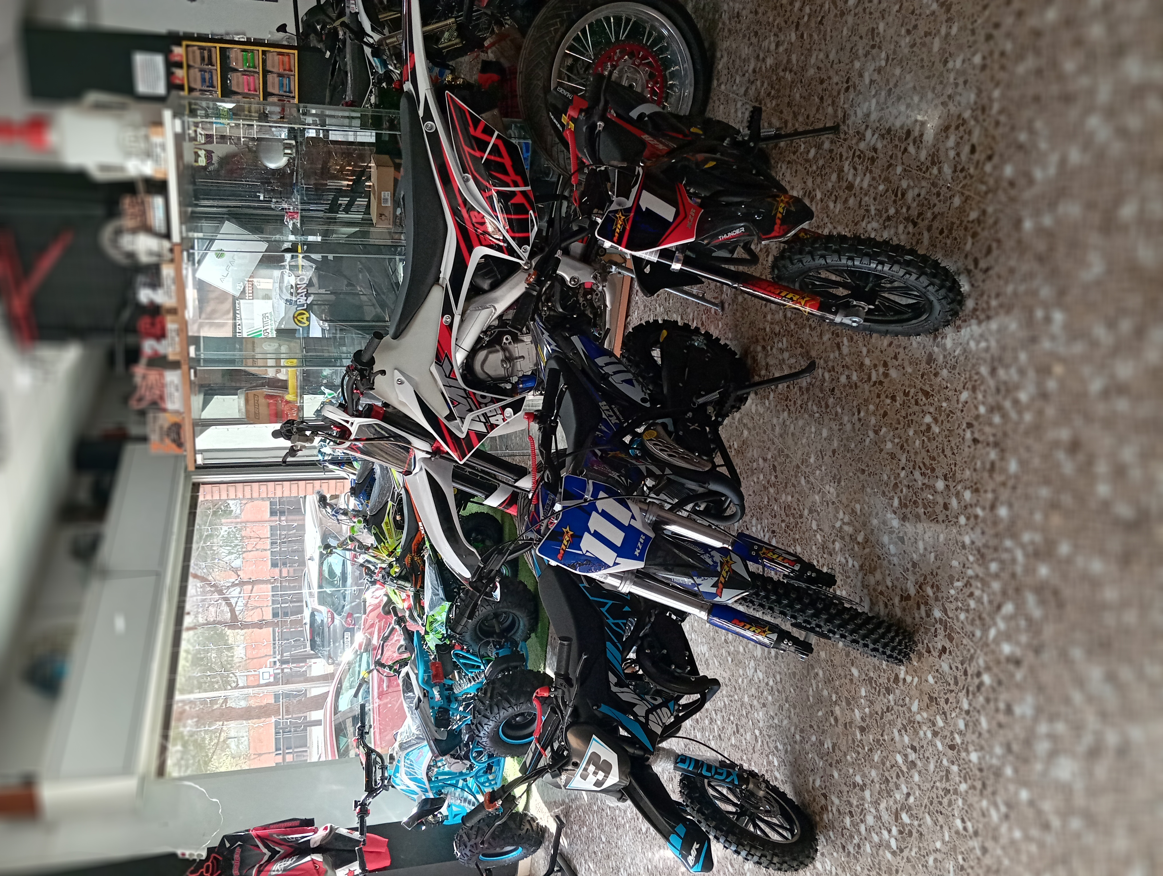 Traspaso de Taller y E-commerce Líder en Off-Road en El Prat de Llobregat