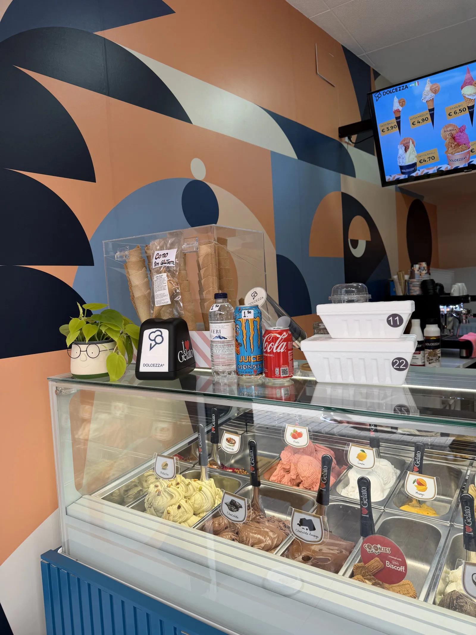 Ice cream shop for transfer in Barcelona