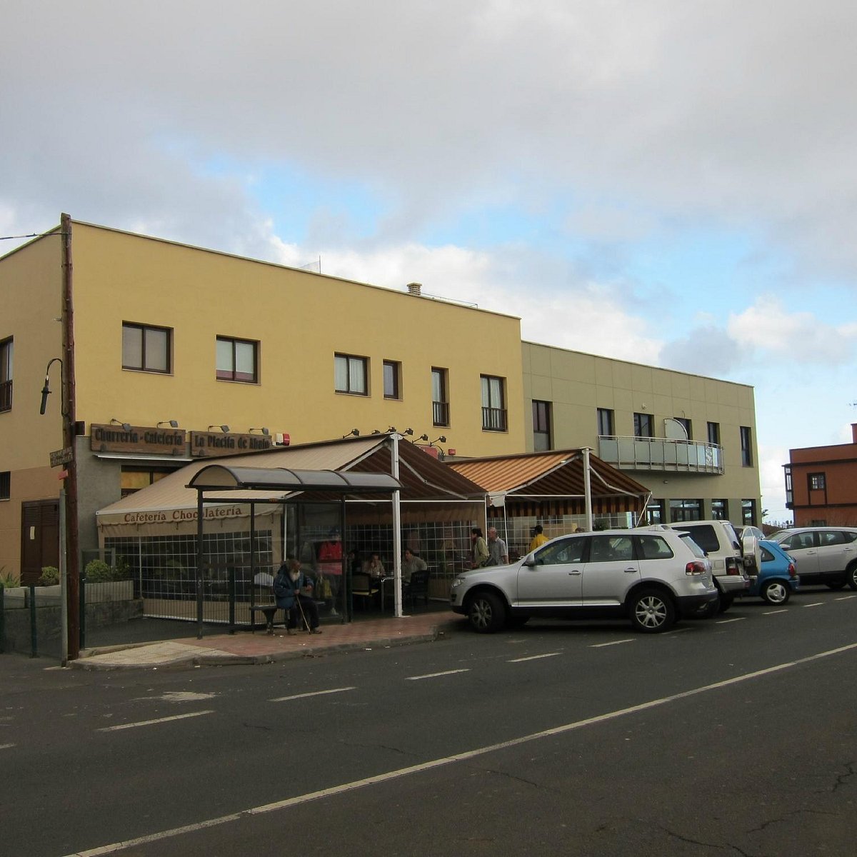 Cafetería Churrería 20 años de antigüedad 