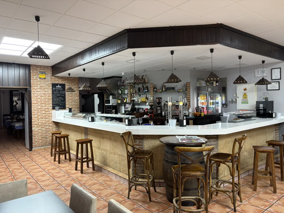 Bar restaurante en Calle rio manzanares, Arganda Del Rey