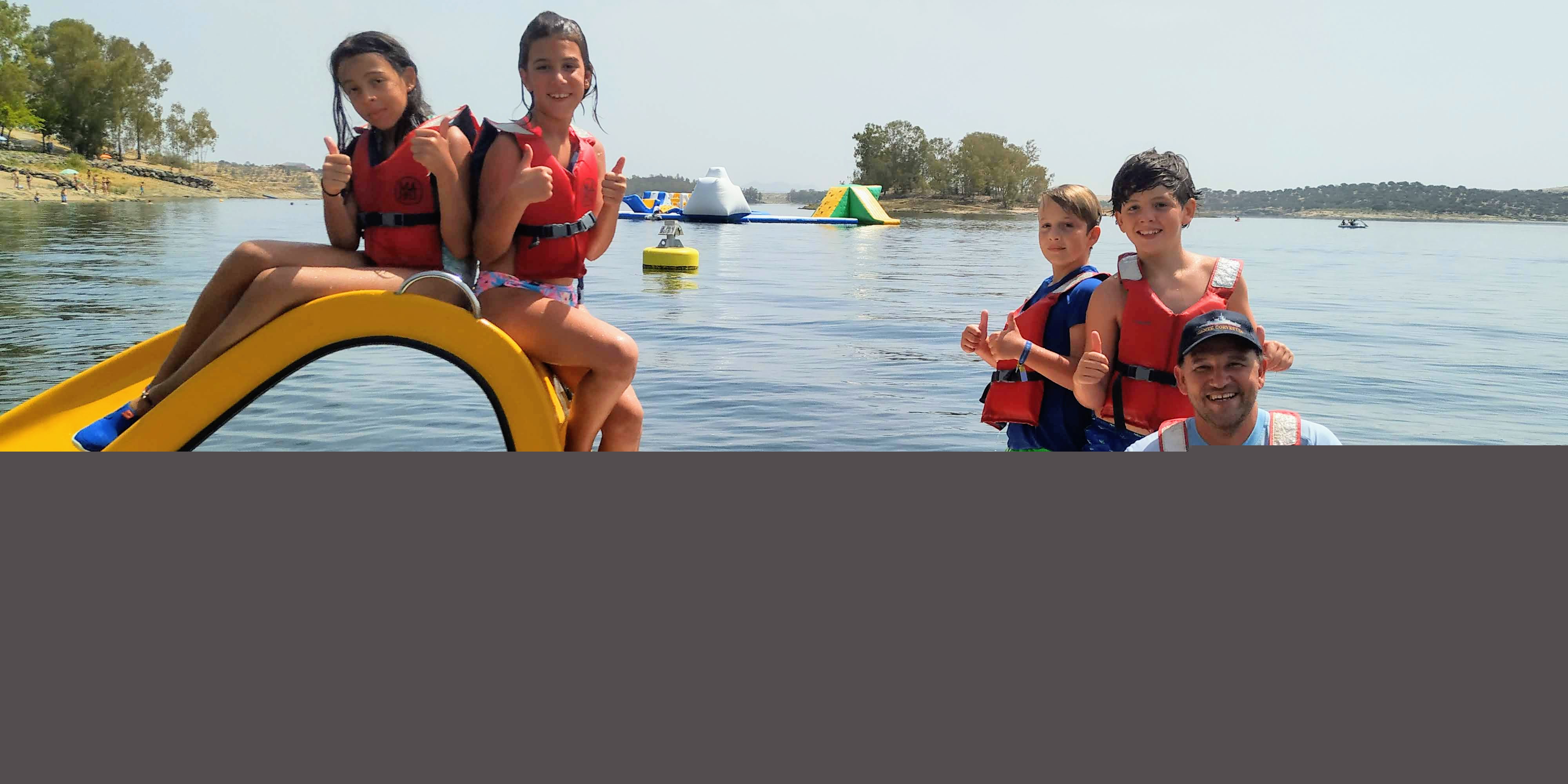 Venta de empresa de alquiler de kayaks y material náutico en Extremadura, España