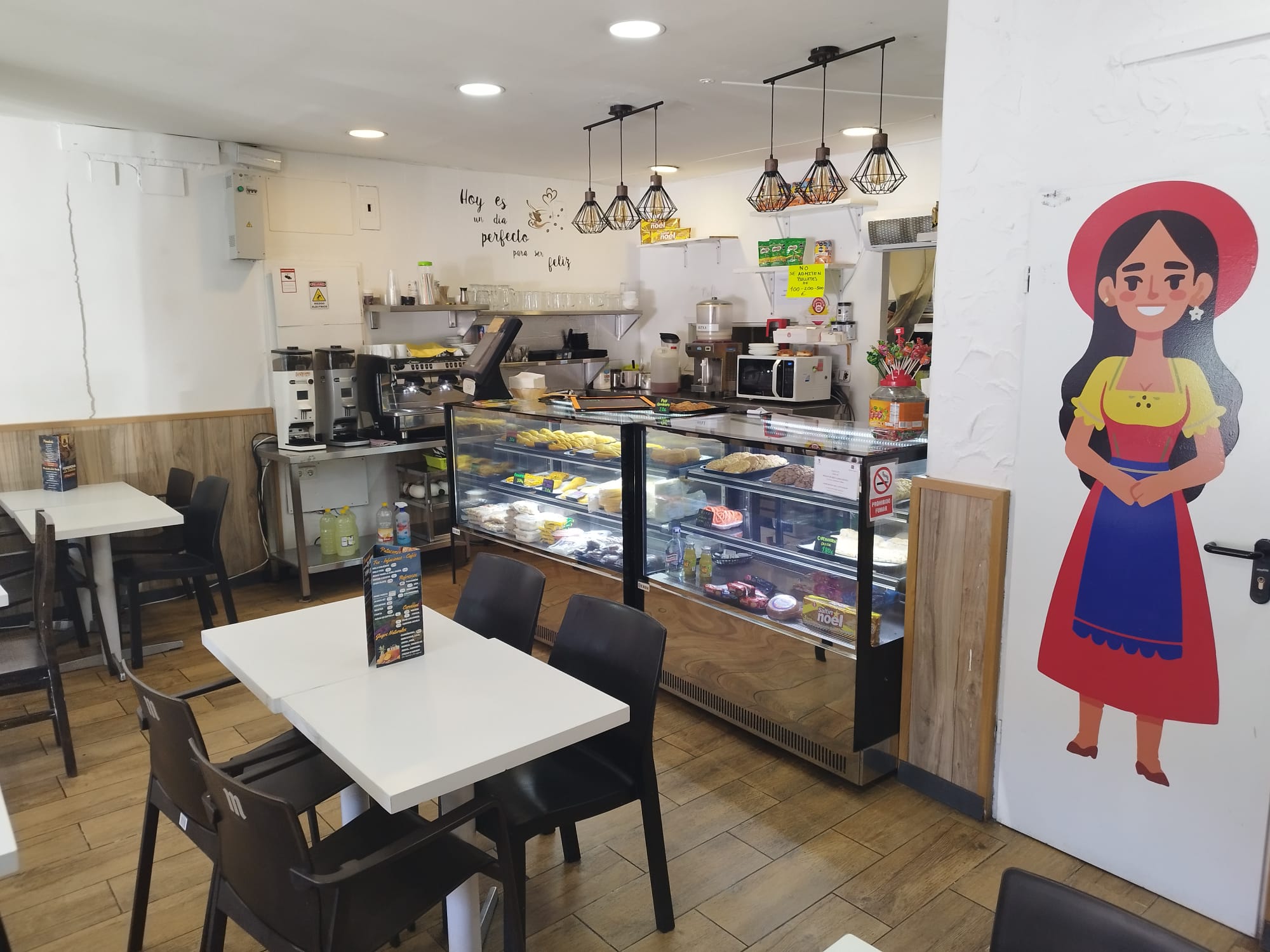 Traspaso de panadería cafetería en Calle Pizarro, Getafe