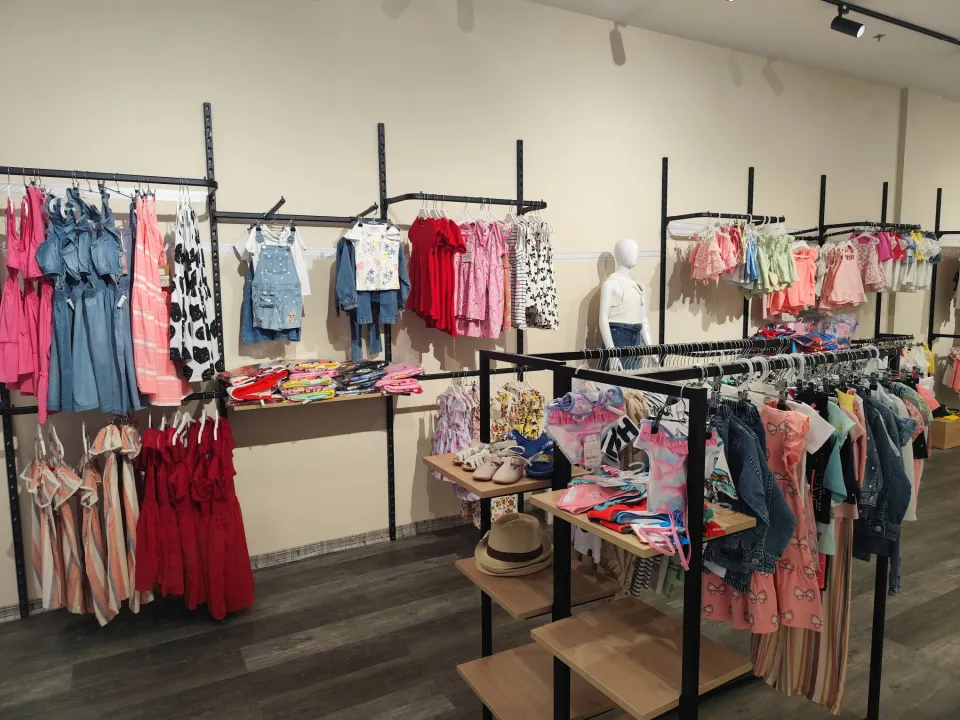 Cessione di negozio di moda per bambini a Pinto, Spagna