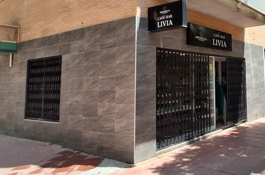 Traspaso de bar sin cocina en Paseo Ingeniero Sebastian Feringan en La Flota, Murcia