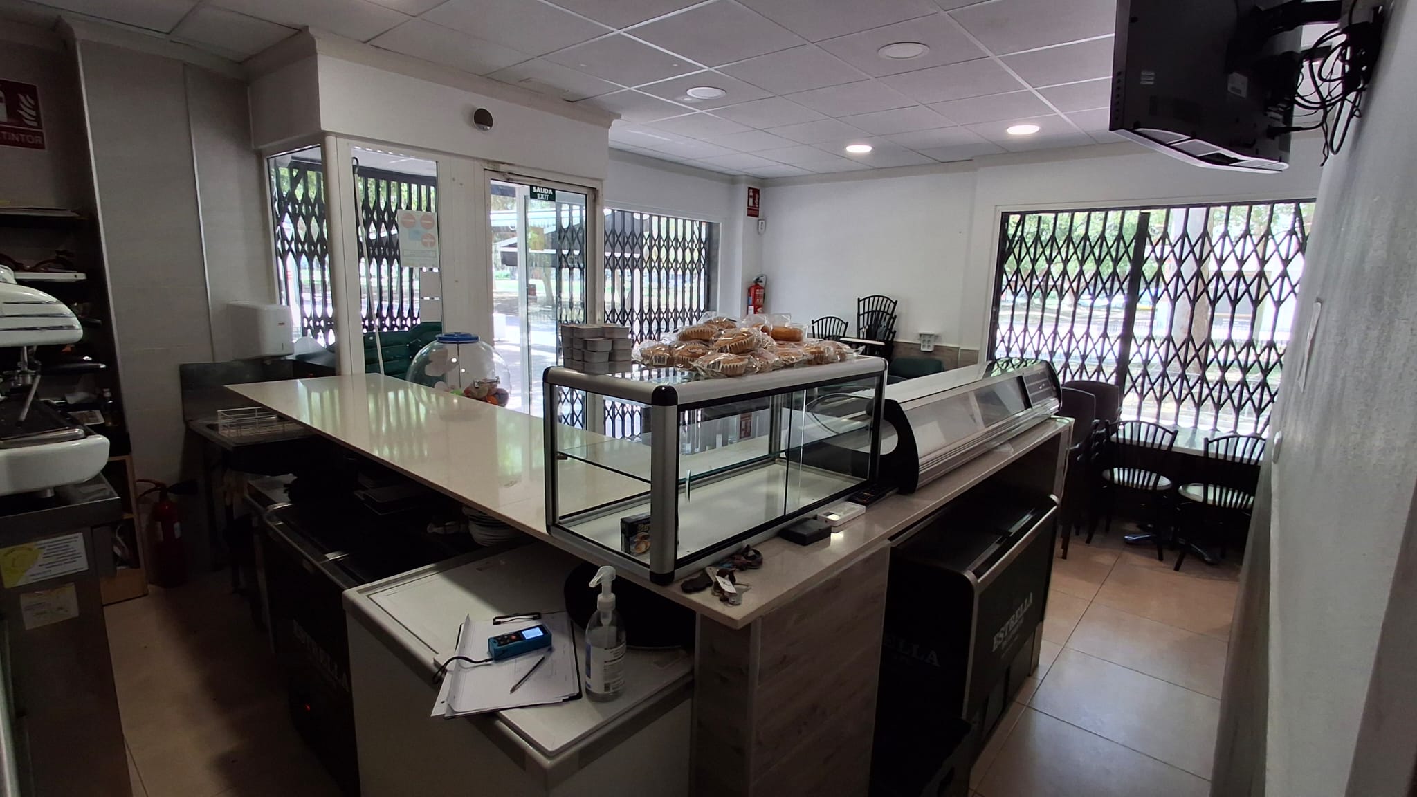 Traspaso de bar sin cocina en Paseo Ingeniero Sebastian Feringan en La Flota, Murcia