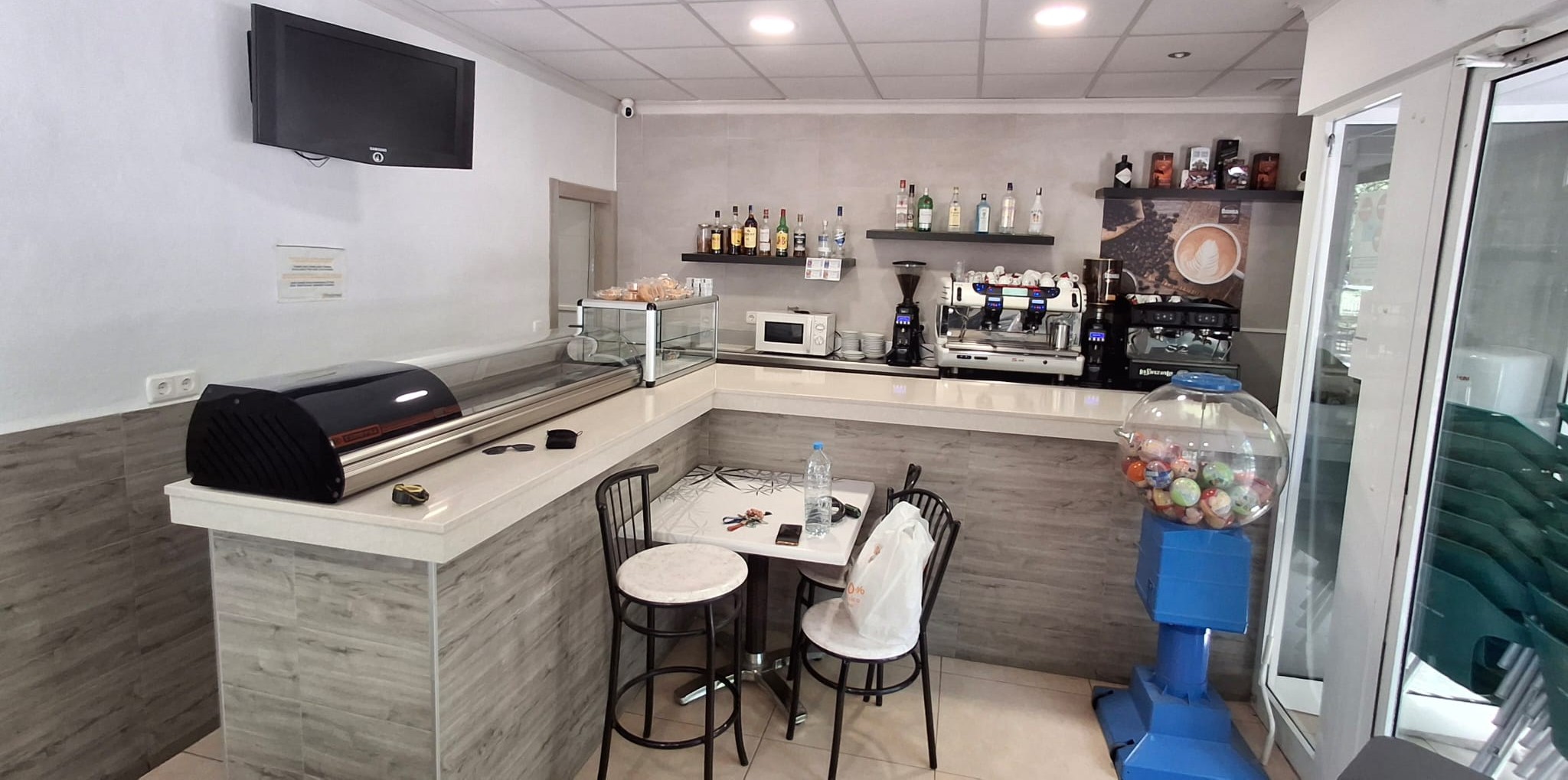 Traspaso de bar sin cocina en Paseo Ingeniero Sebastian Feringan en La Flota, Murcia