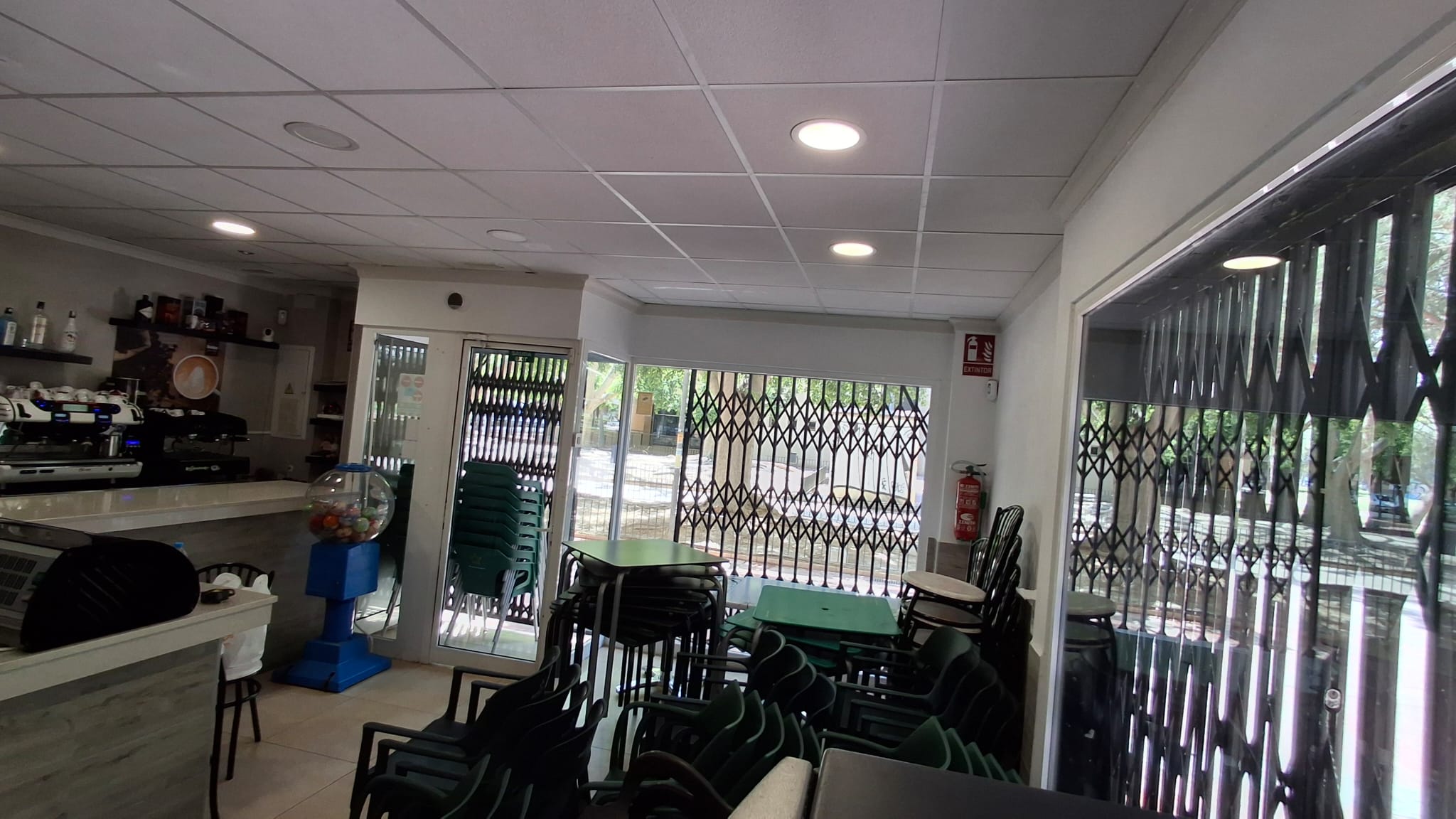 Traspaso de bar sin cocina en Paseo Ingeniero Sebastian Feringan en La Flota, Murcia