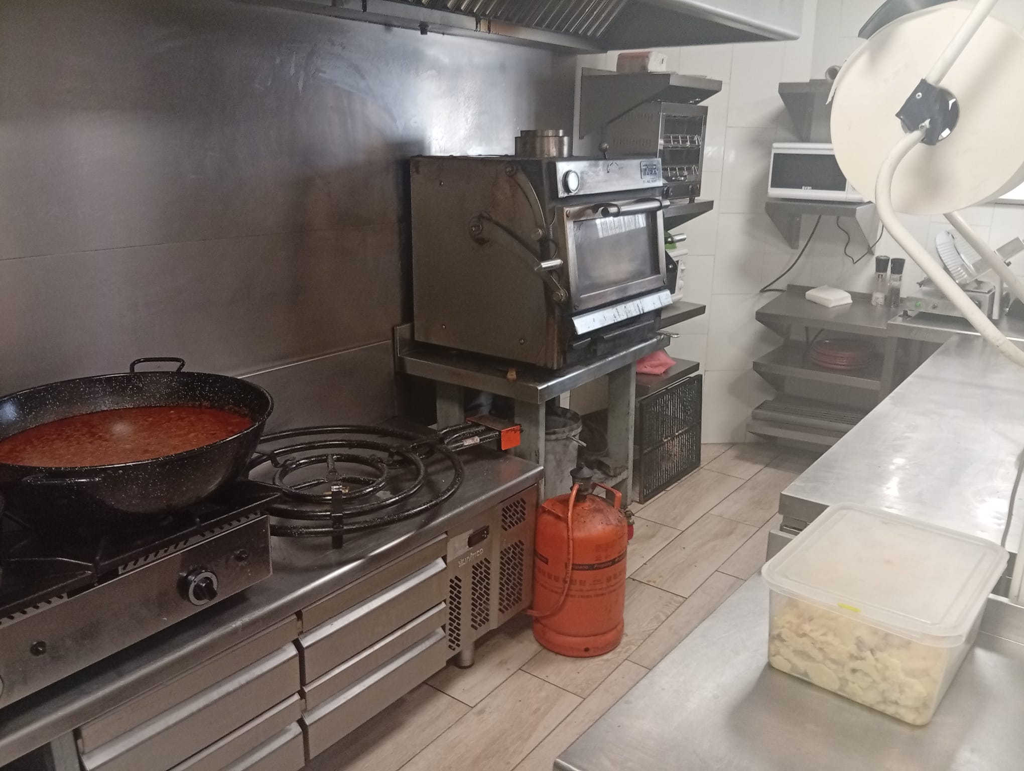 Venta de restaurante bar en Calle Manuel Real número 1, Villagarcía del Llano