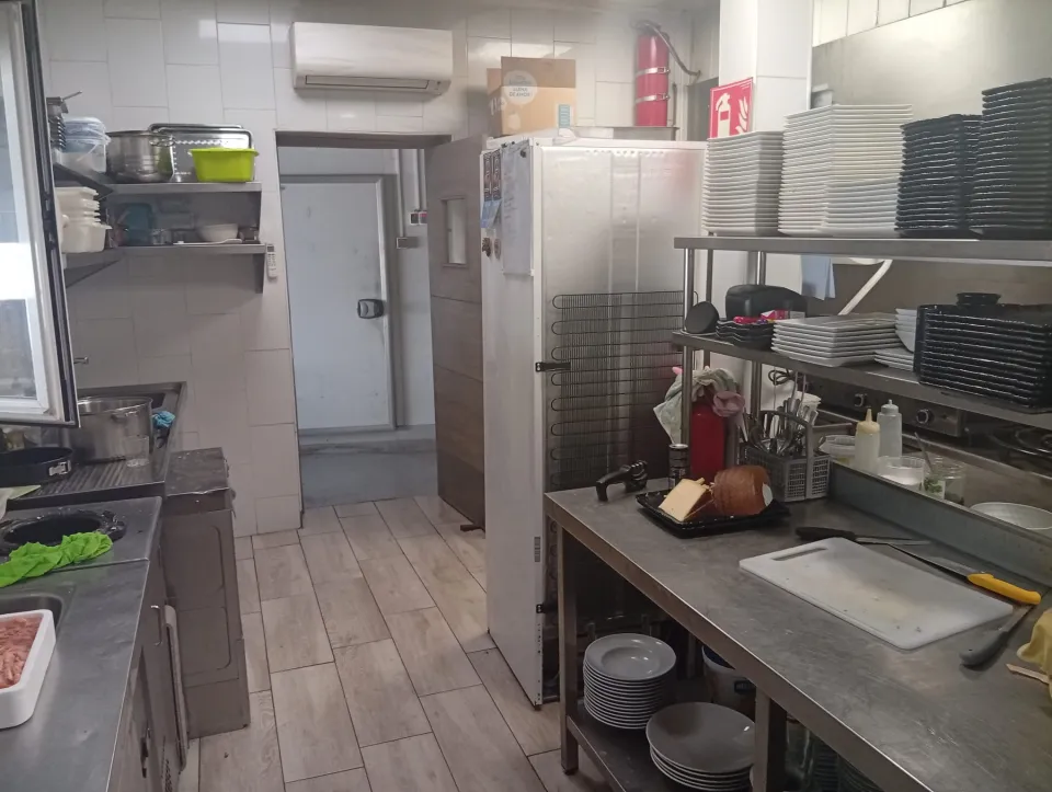 Venta de restaurante bar en Calle Manuel Real número 1, Villagarcía del Llano