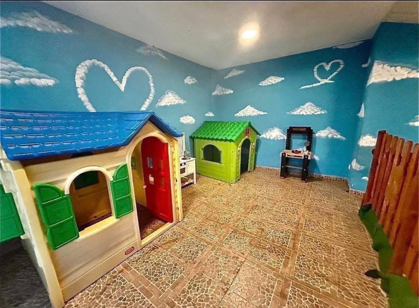Traspaso de parque infantil en Cardenal Rossell 118, Palma de Mallorca