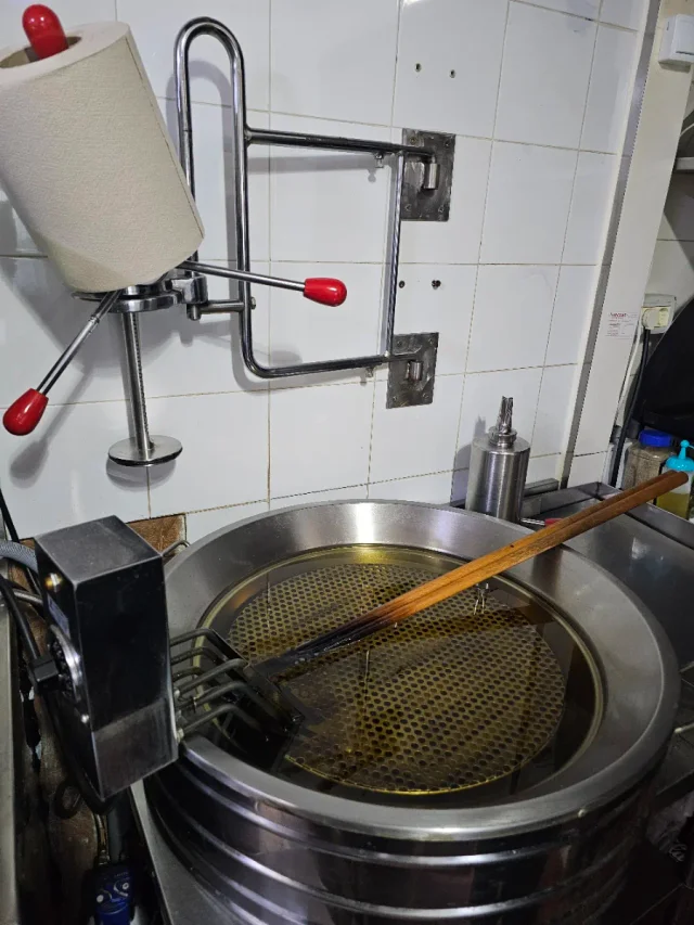 Traspaso de panadería cafetería en Sant joan 94, Palau-Solità i Plegamans