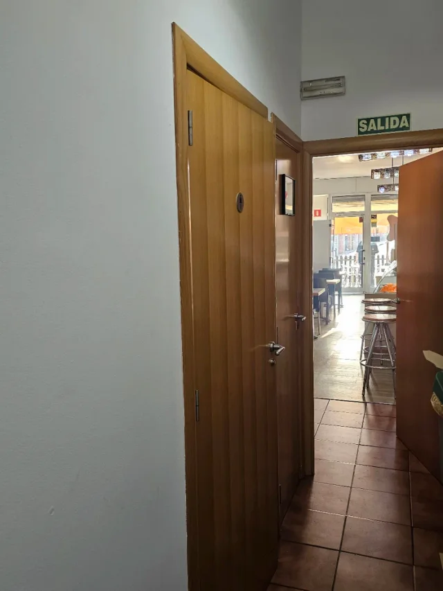 Traspaso de panadería cafetería en Sant joan 94, Palau-Solità i Plegamans