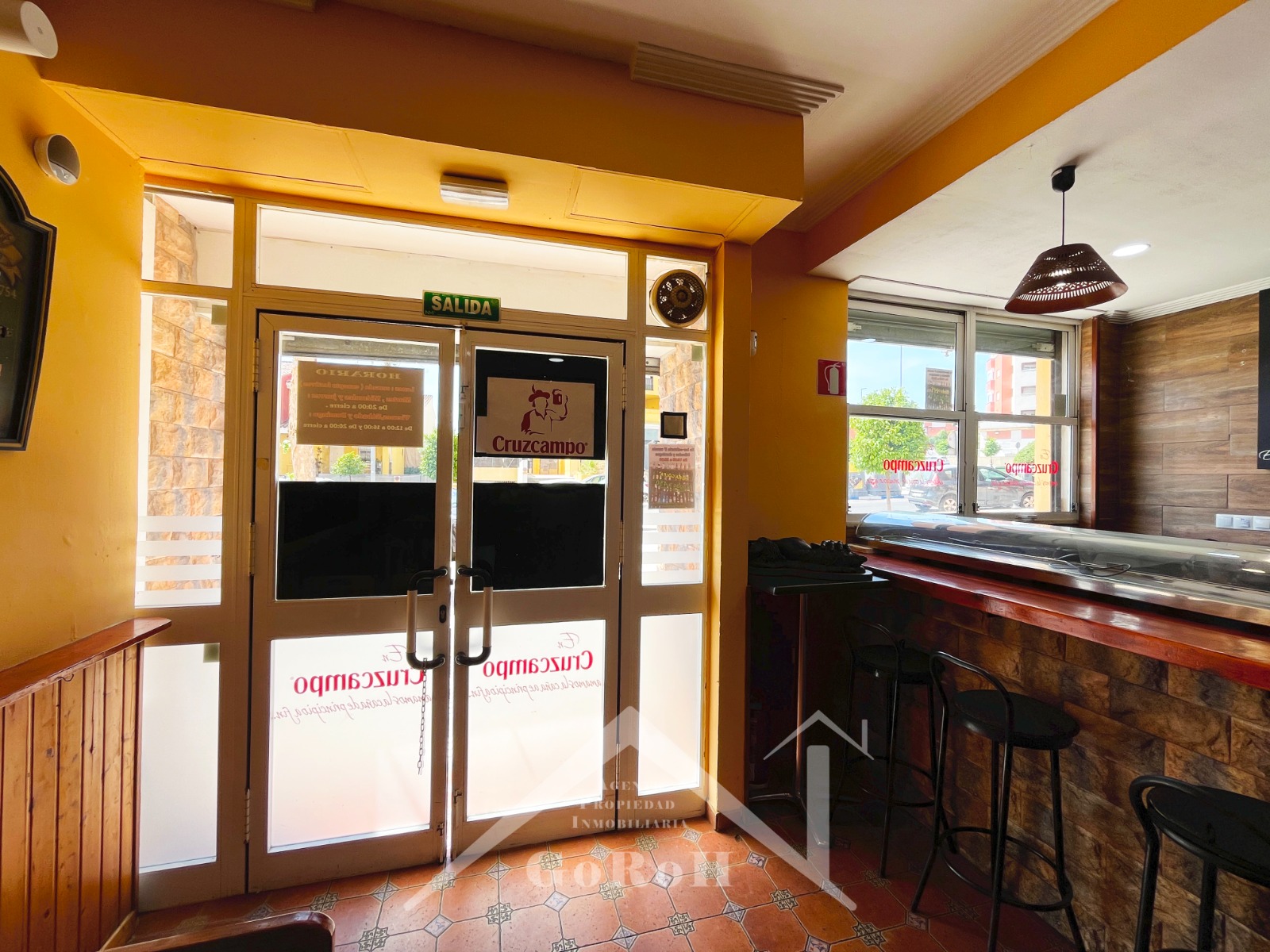 Venta de local de hostelería en Barrio Alto en San Juan de Aznalfarache