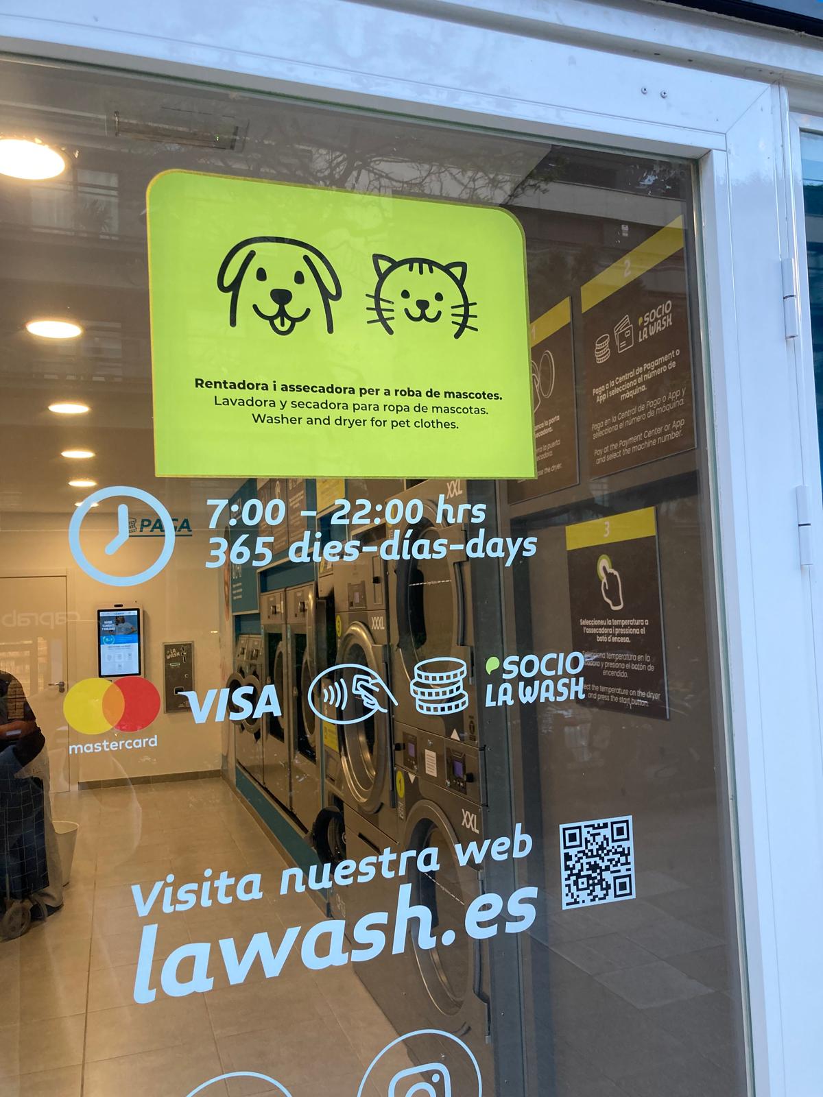 Traspaso de lavandería autoservicio en Providencia, 137 en Gràcia, Barcelona