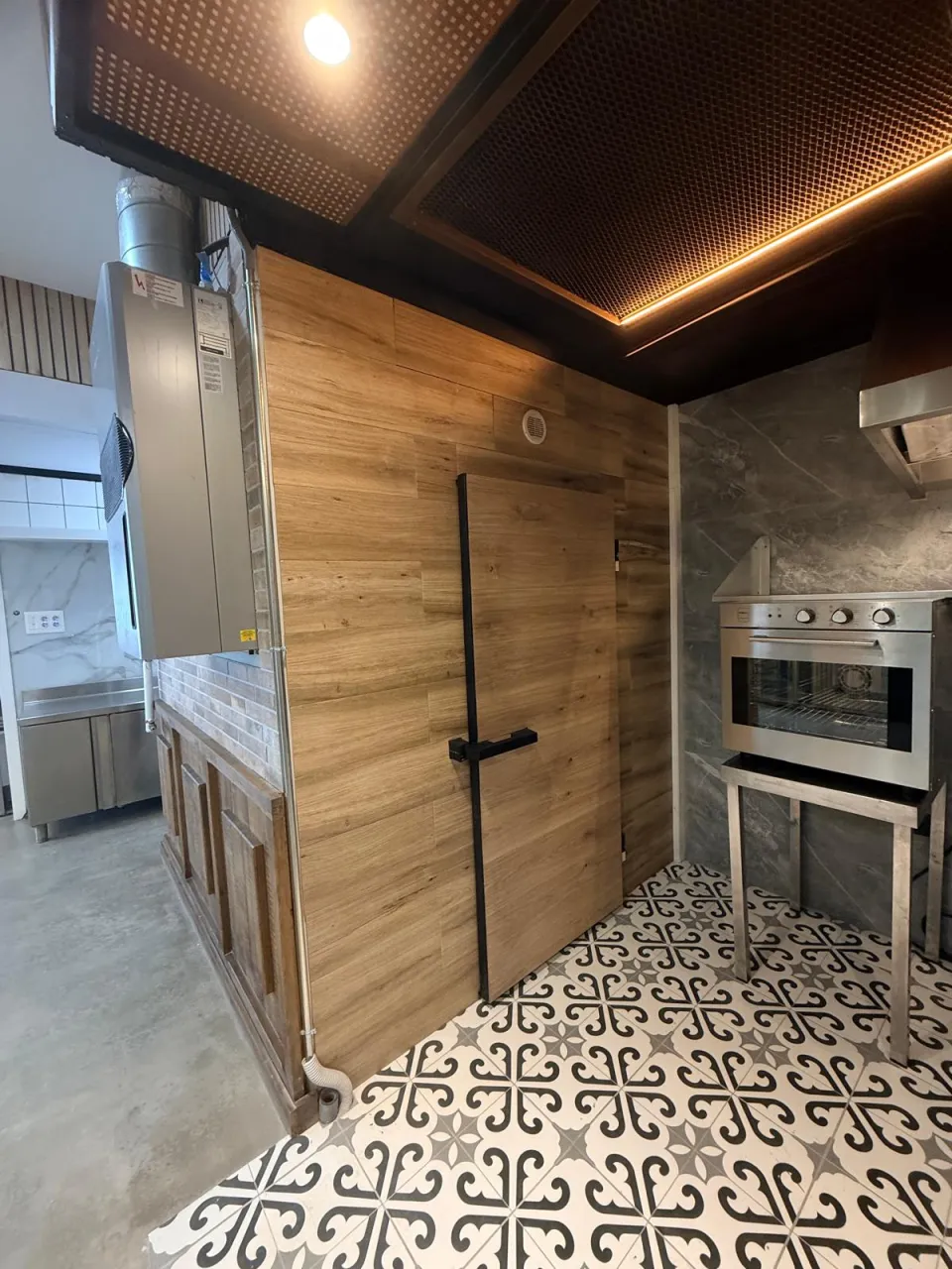Traspaso de restaurante en Miguel de Unamuno 3, Fuenlabrada
