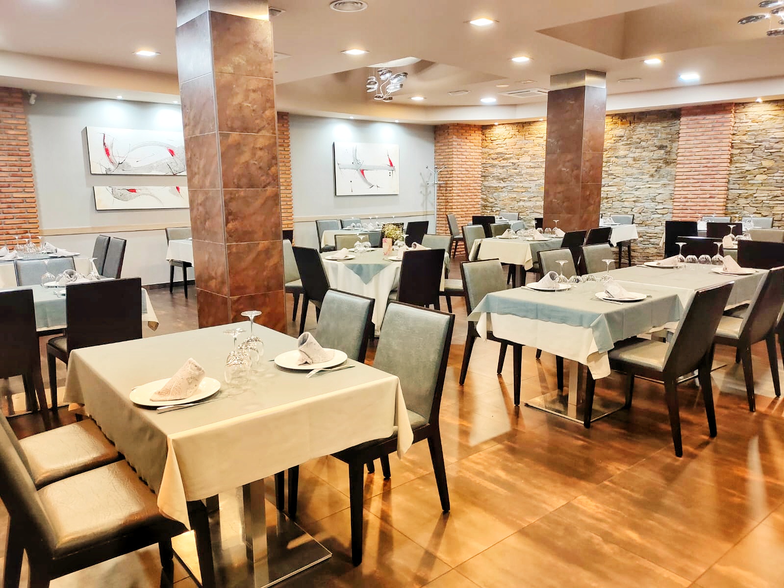 Traspaso de asador restaurante en Calle San Gregorio 17, Aranda de Duero