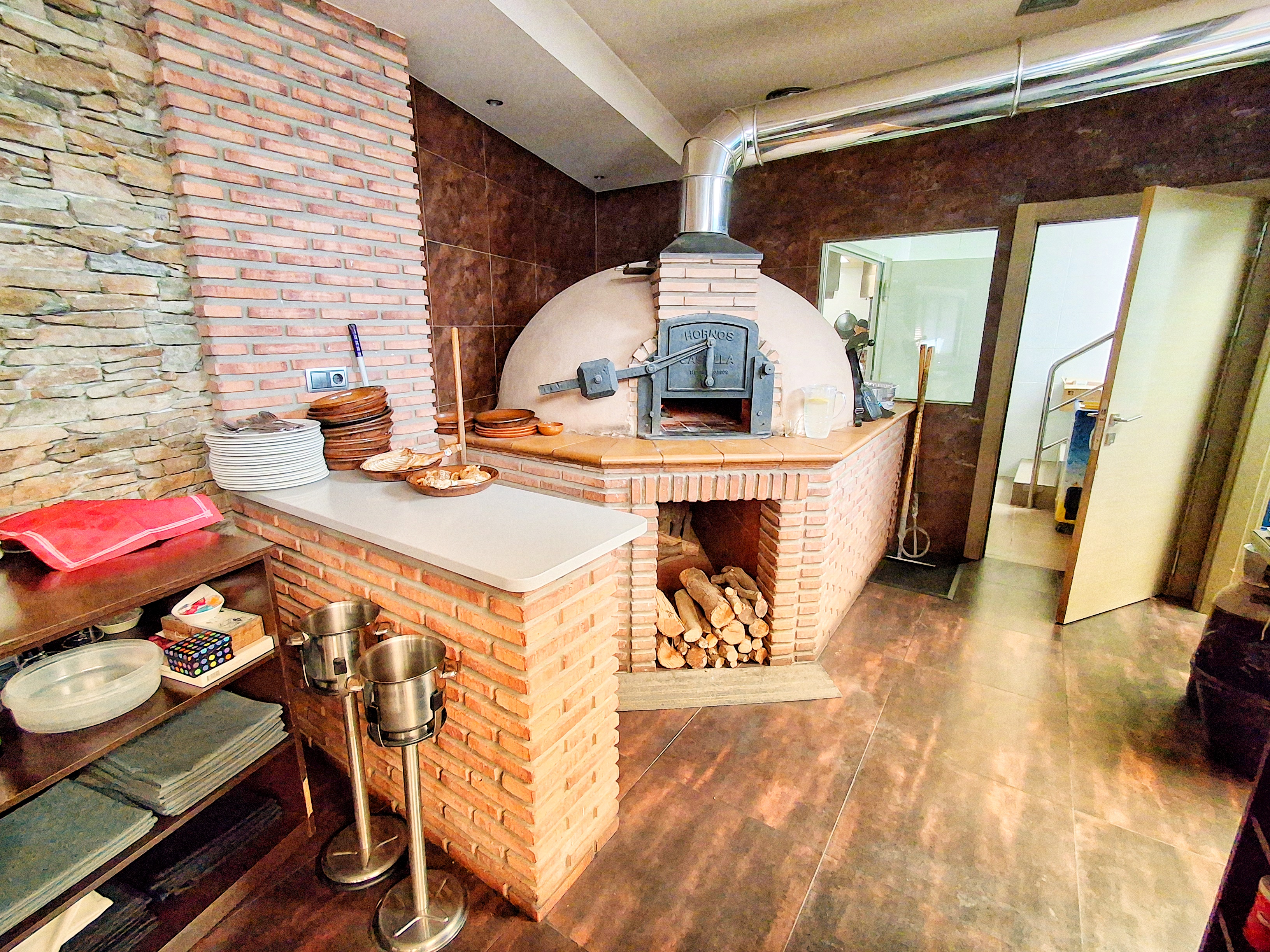 Traspaso de asador restaurante en Calle San Gregorio 17, Aranda de Duero