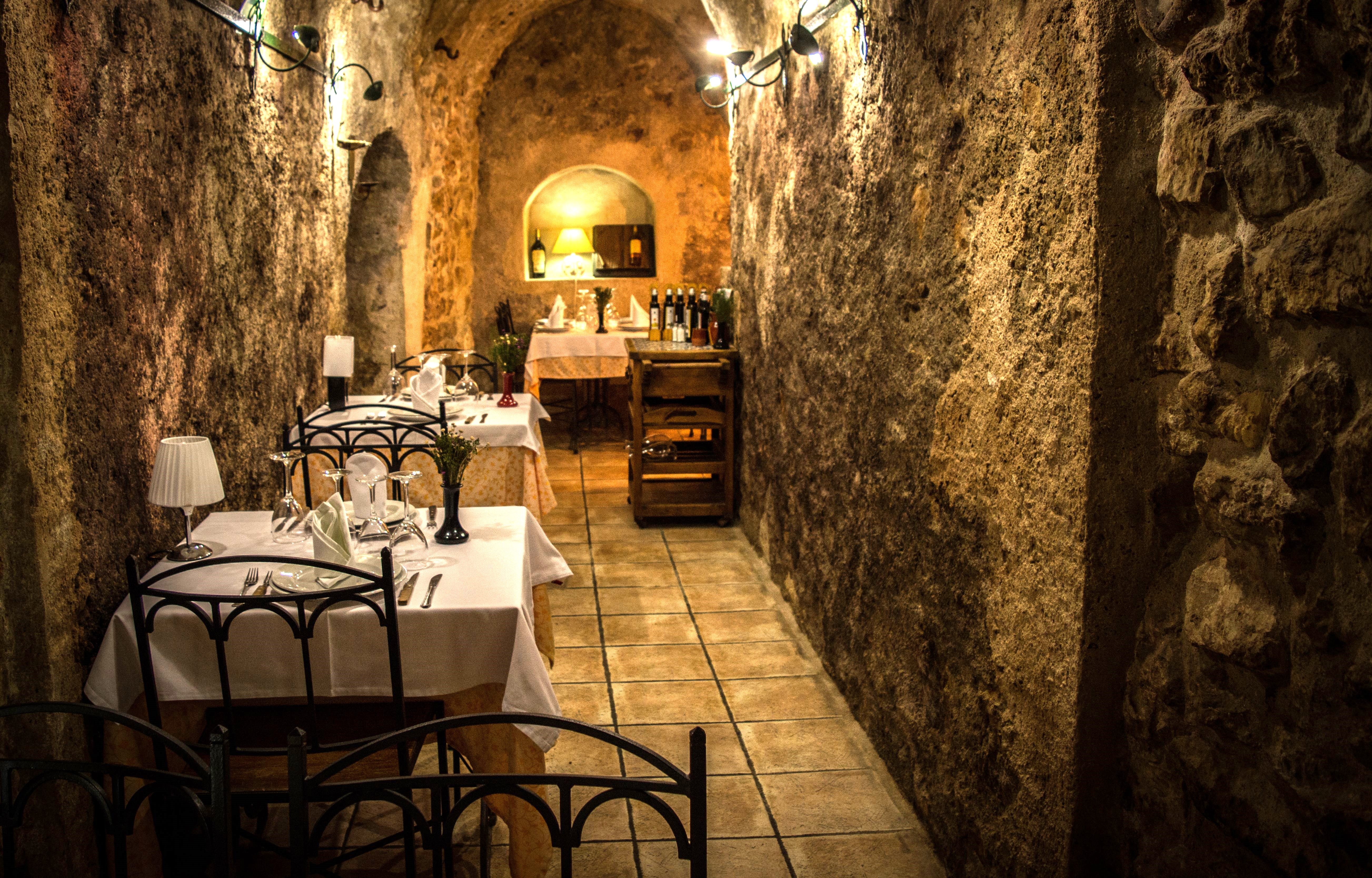 Traspaso de restaurante tradicional en Calle Malacuera, Torrelaguna