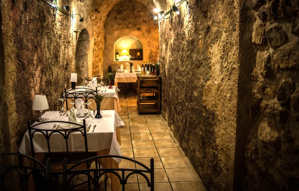 Traspaso de restaurante tradicional en Calle Malacuera, Torrelaguna