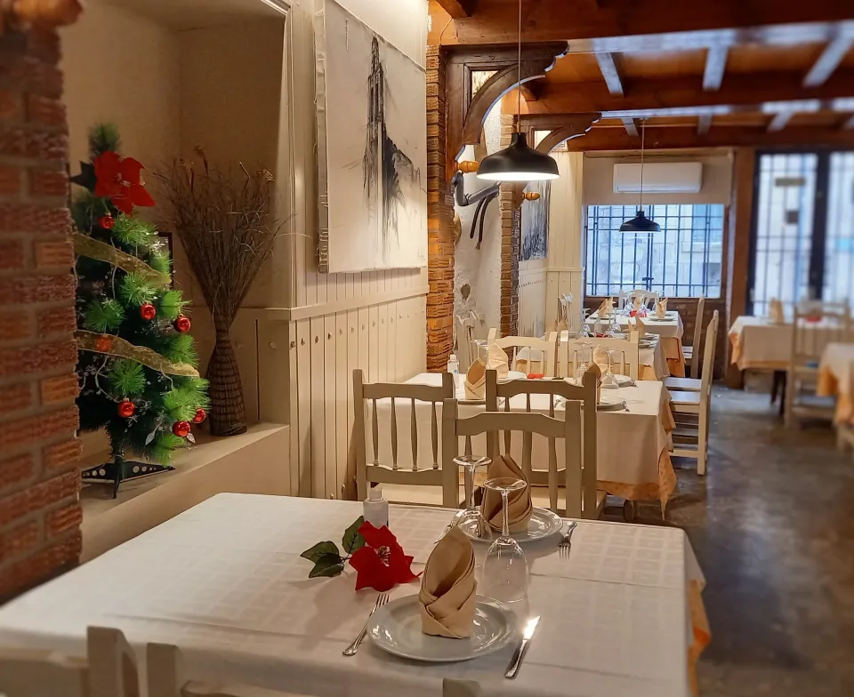 Traspaso de restaurante tradicional en Calle Malacuera, Torrelaguna