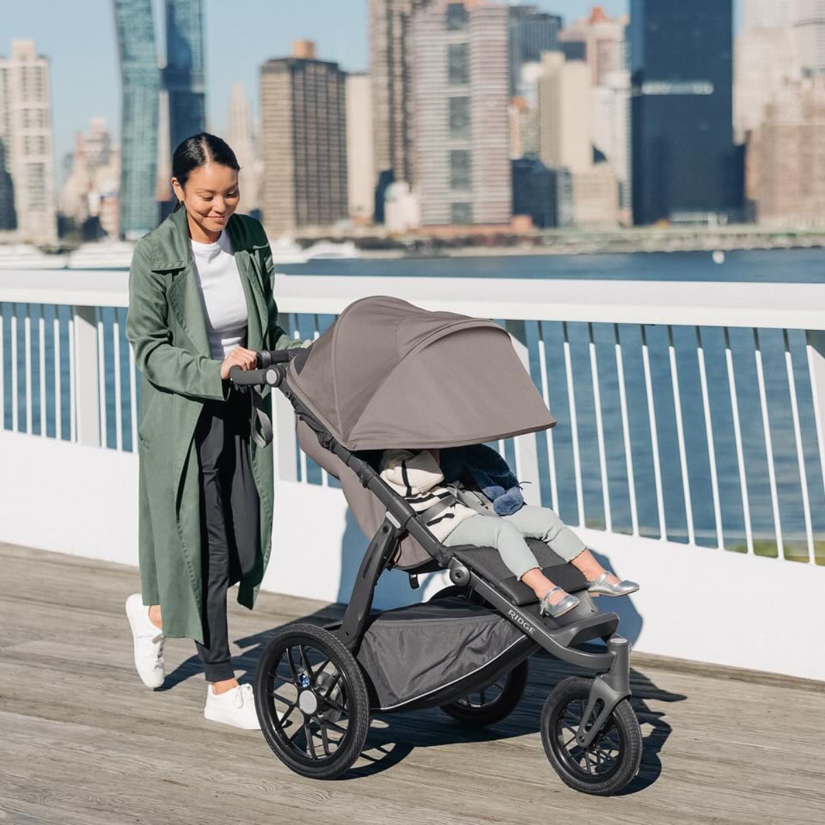 Venta de negocio de alquiler de equipamiento infantil en Playa Honda, España