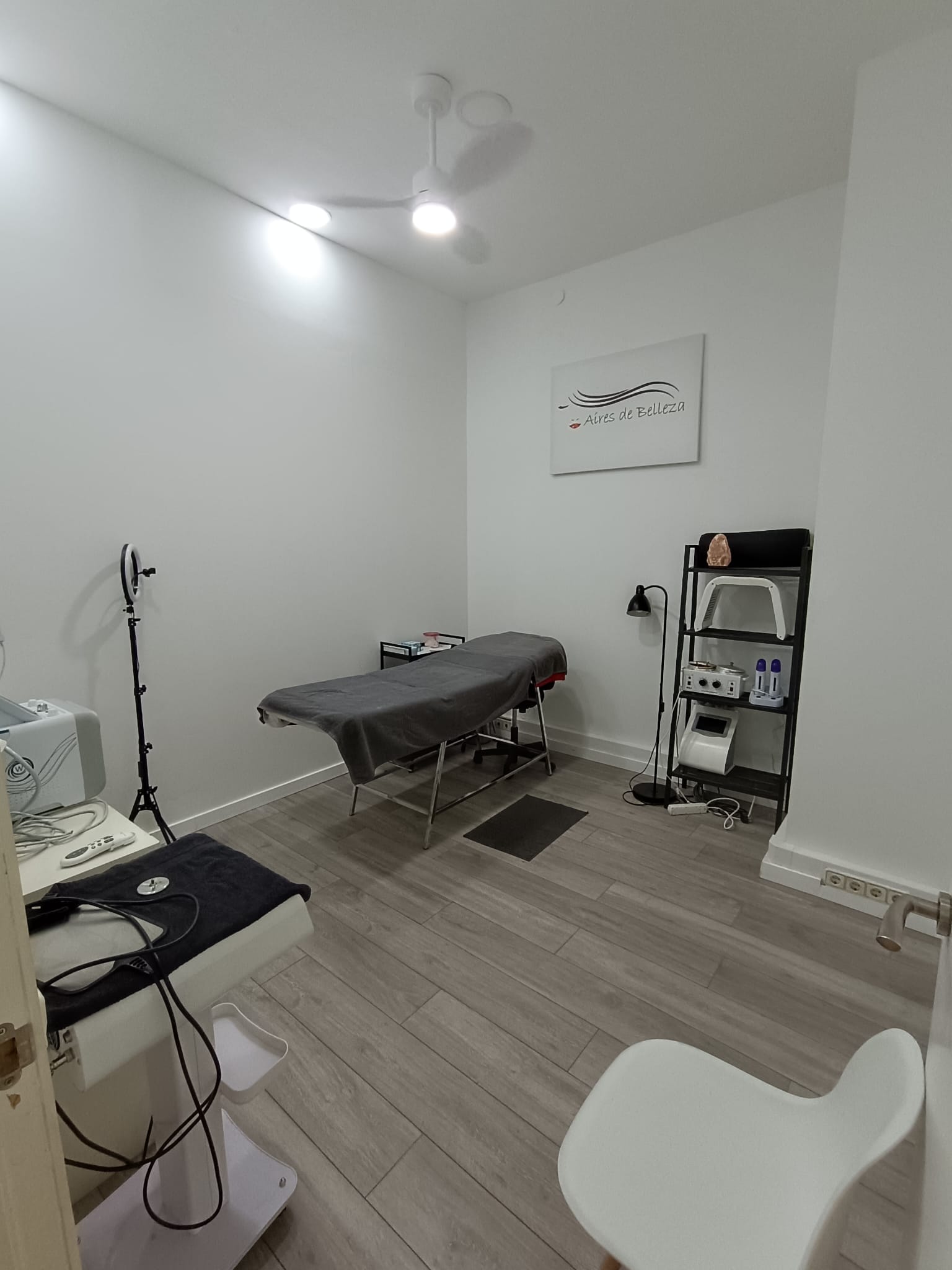 Traspaso de centro de estética en Sant Adrià de Besòs, España