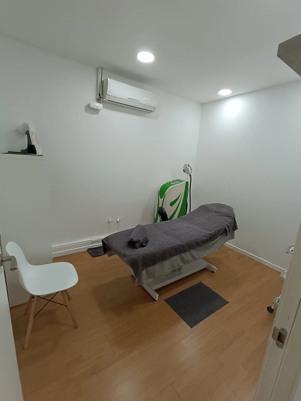 Traspaso de centro de estética en Sant Adrià de Besòs, España