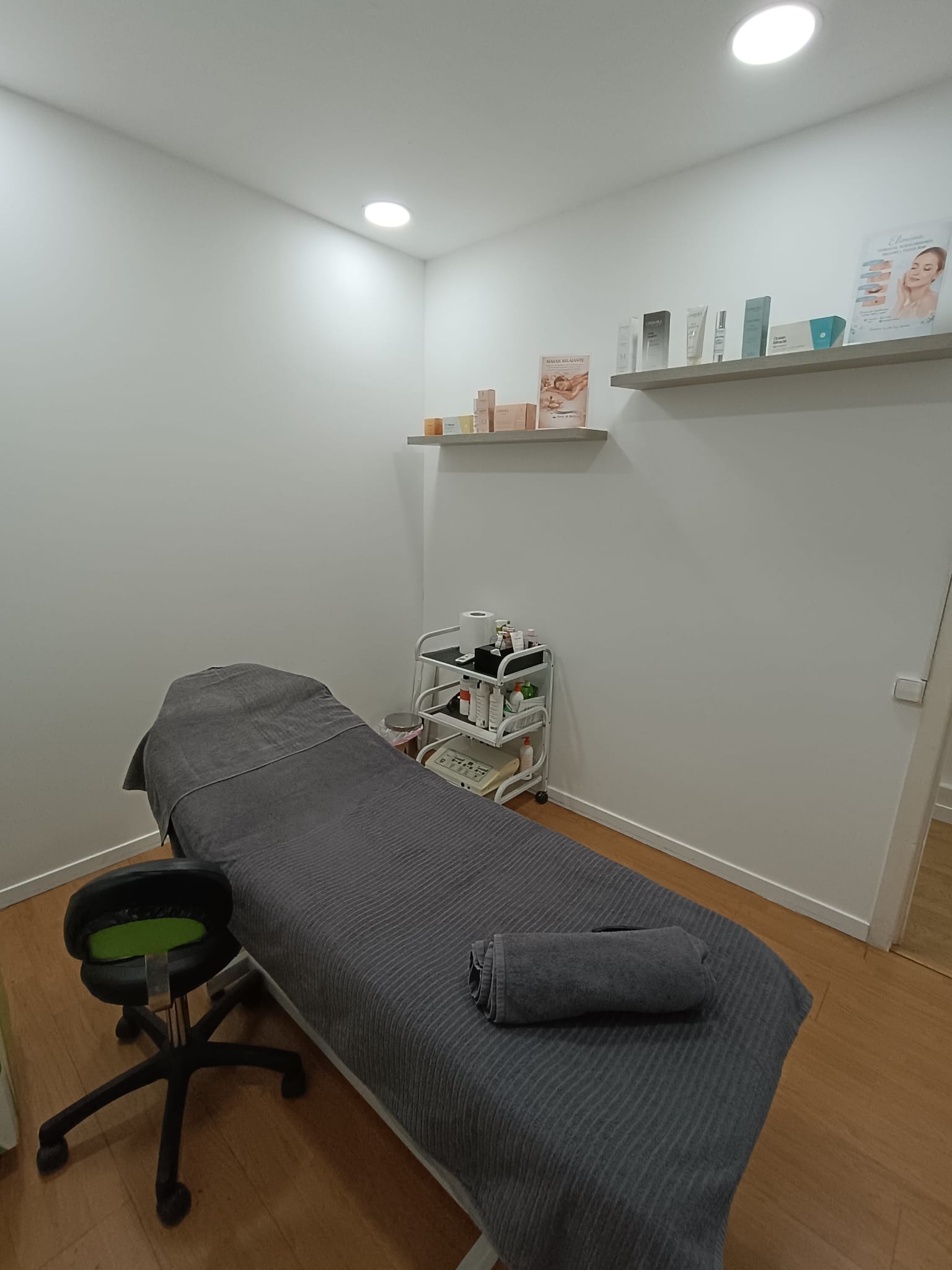 Traspaso de centro de estética en Sant Adrià de Besòs, España