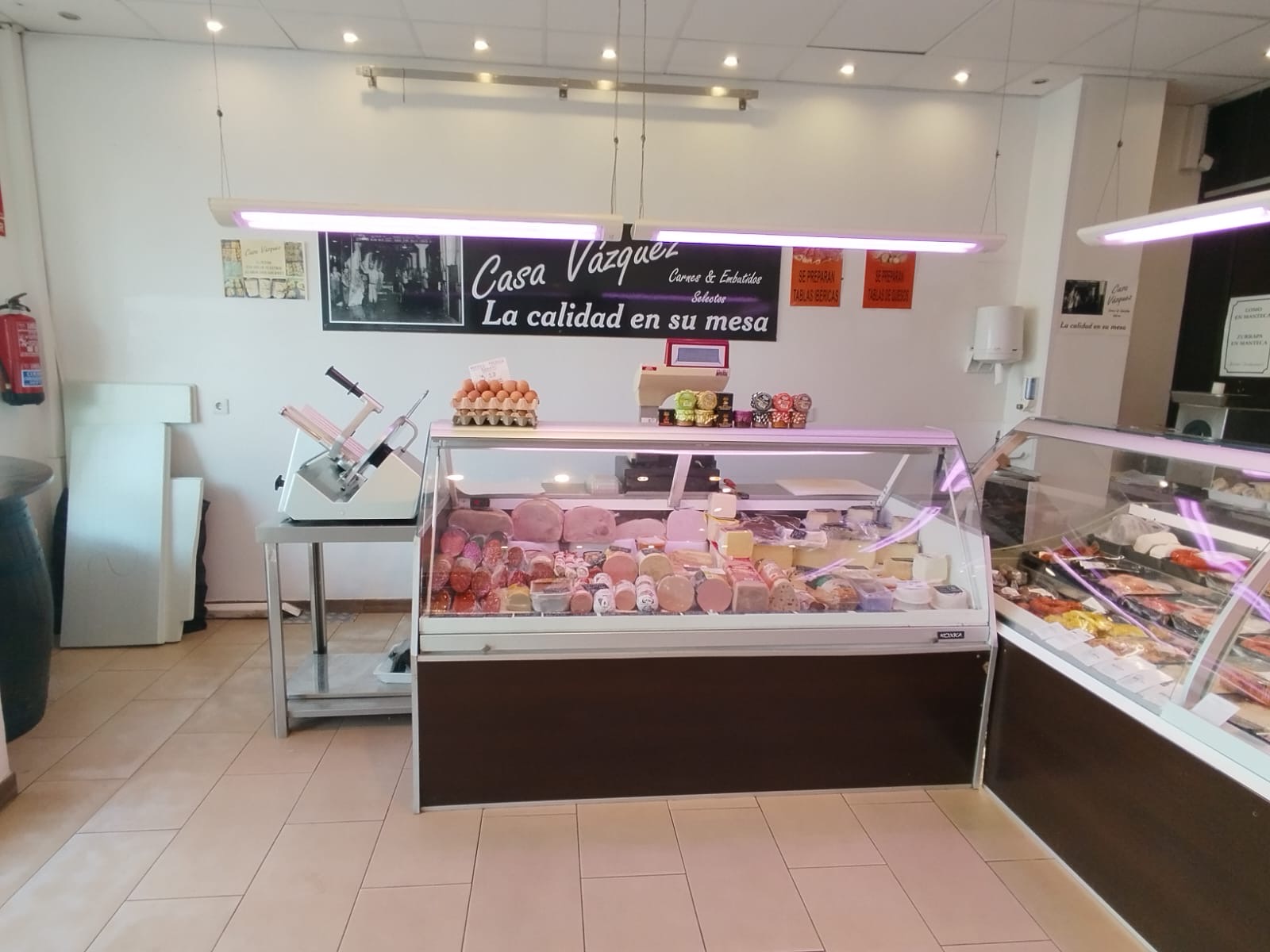 Traspaso de carnicería charcutería en José Calderón número 53 en Campanillas, Málaga