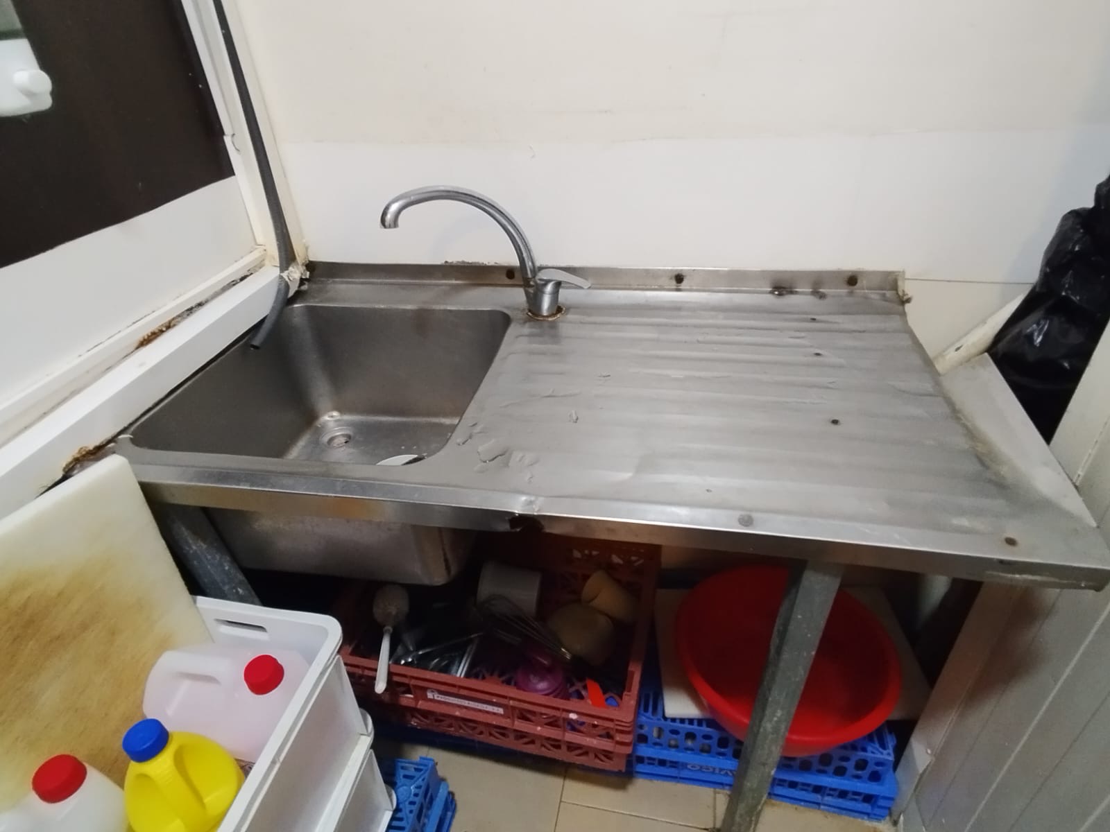 Traspaso de carnicería charcutería en José Calderón número 53 en Campanillas, Málaga