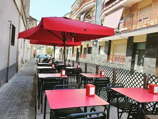 Traspaso de bar hamburguesería en Sant Vicenç de Castellet, España