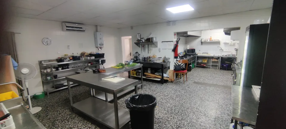 Traspaso de restaurante especializado en carnes en Avenida d'Europa, L'Alfàs del Pi