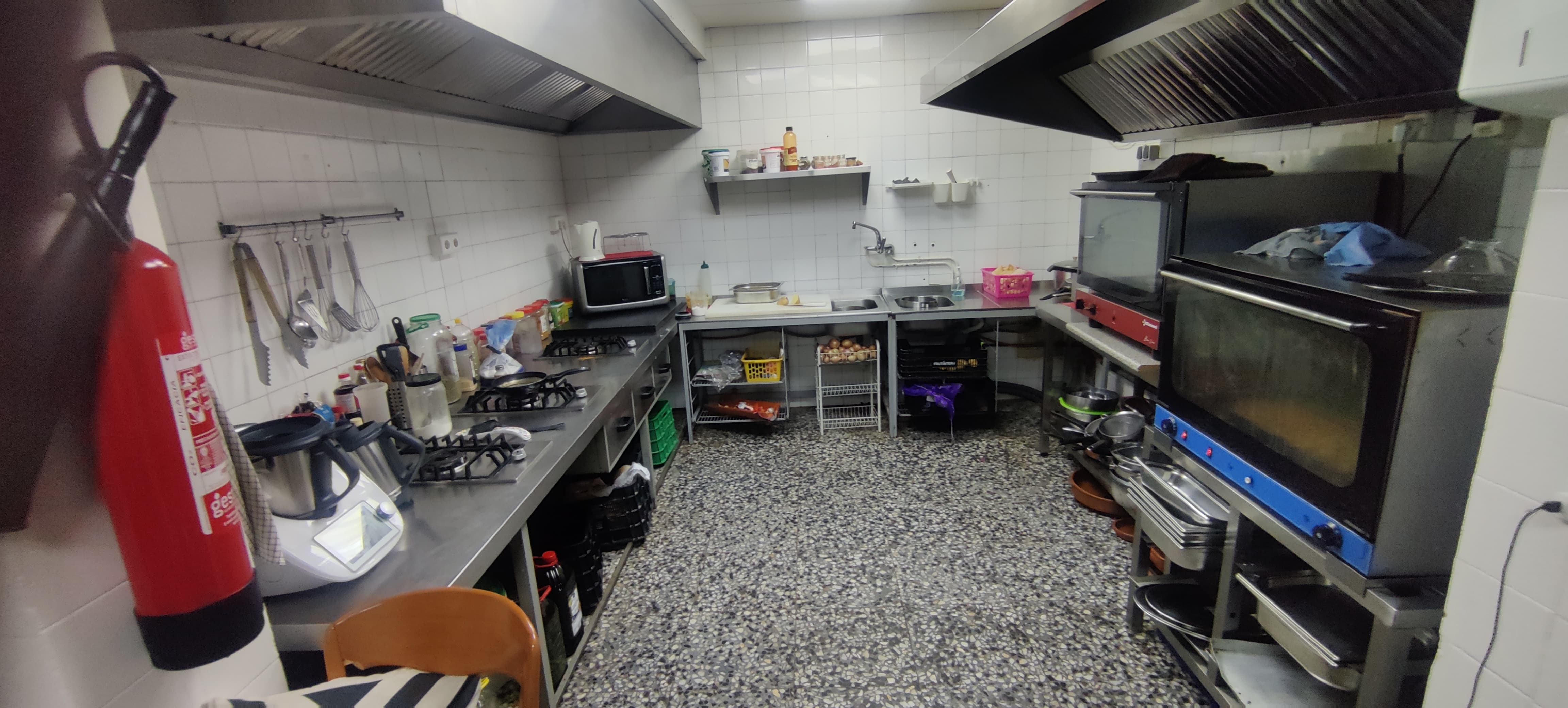 Traspaso de restaurante especializado en carnes a la brasa en L'Alfàs del Pi, España