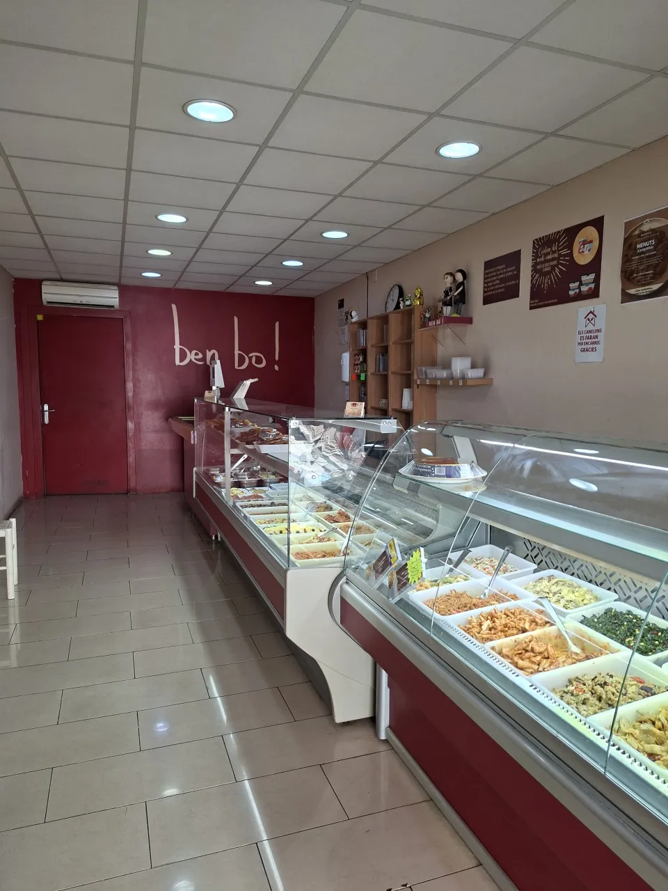 Traspaso de negocio de comida casera en C/ Creixell, San Vicente de Castellet