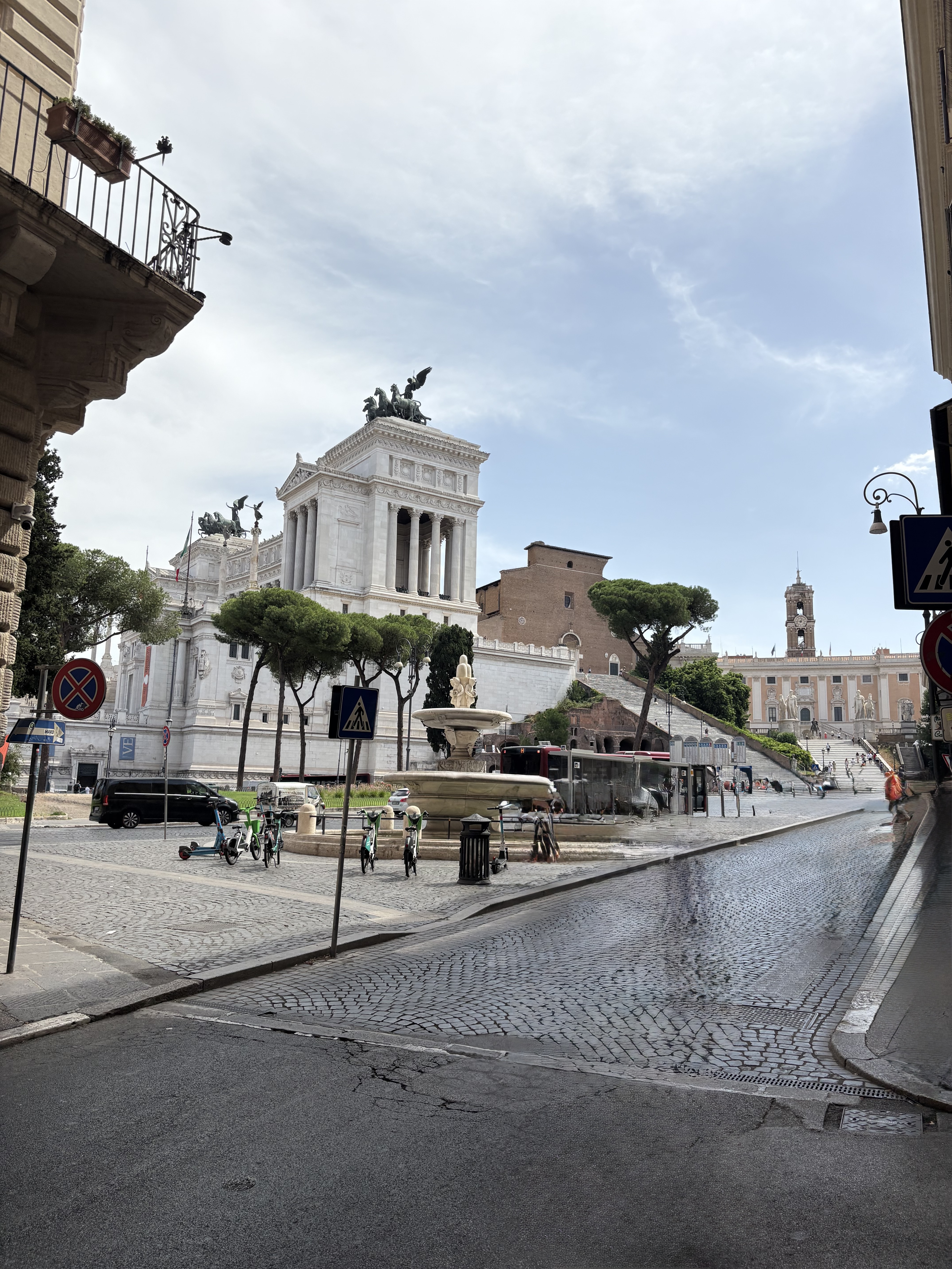 Traspaso de conjunto de restaurantes en Via dei Crociferi, Roma