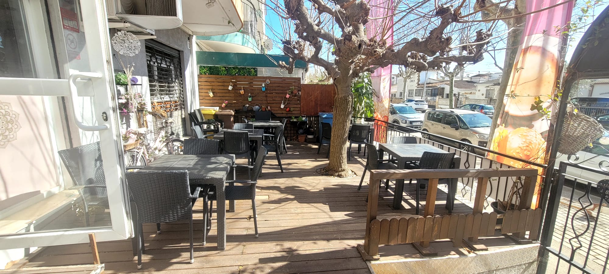 Traspaso de cafetería y pastelería en Sector port emporda, Empuriabrava