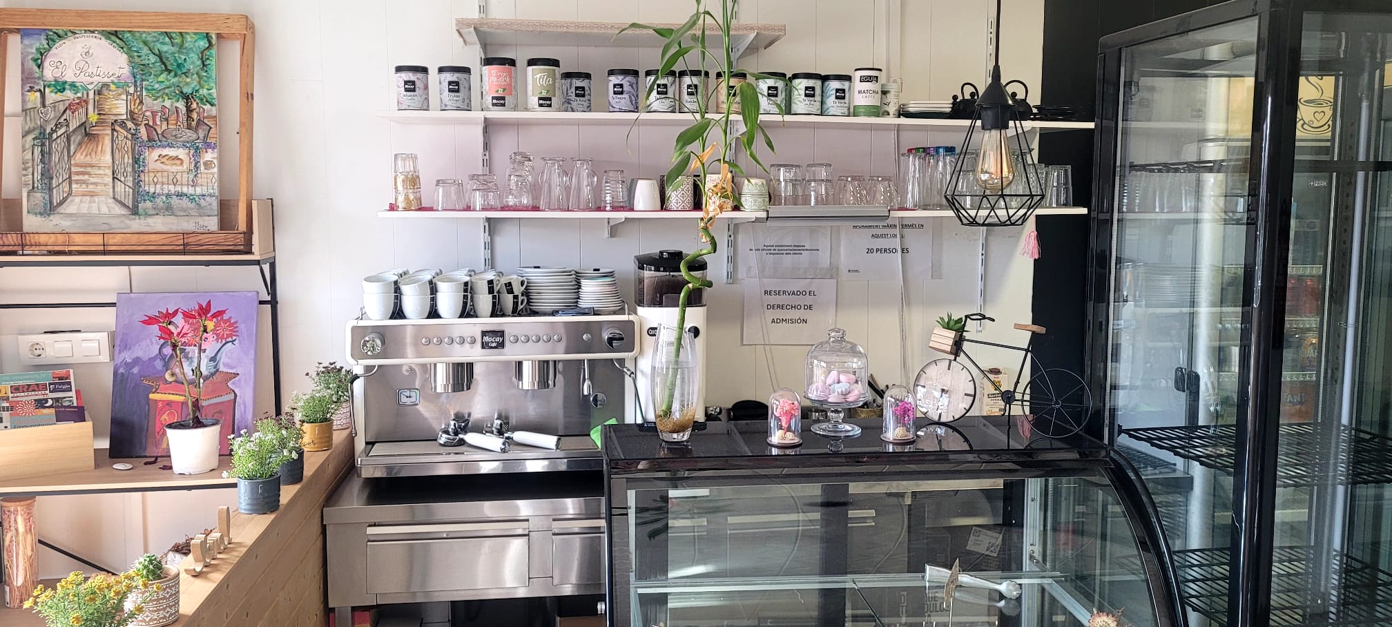 Traspaso de cafetería y pastelería en Sector port emporda, Empuriabrava