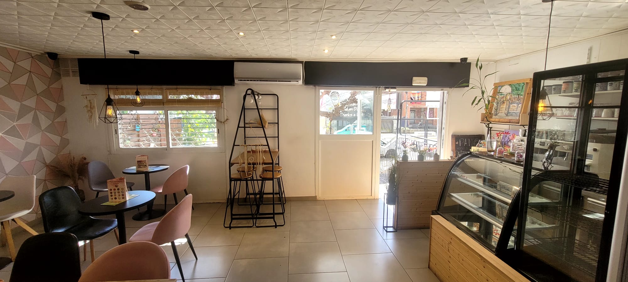 Traspaso de cafetería y pastelería en Sector port emporda, Empuriabrava