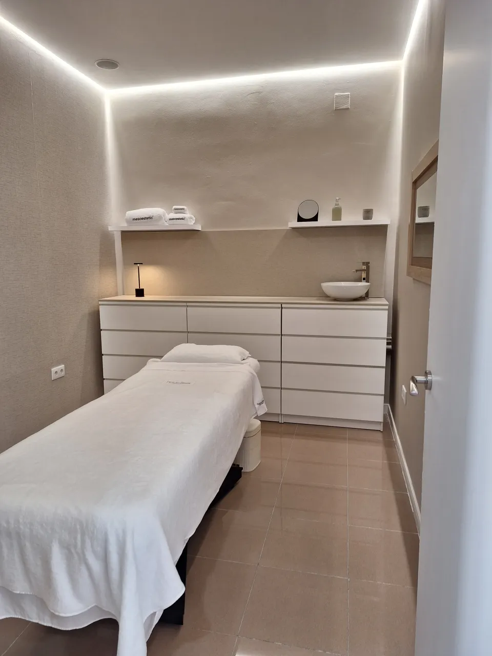 Traspaso de centro de estética en Córdoba, España