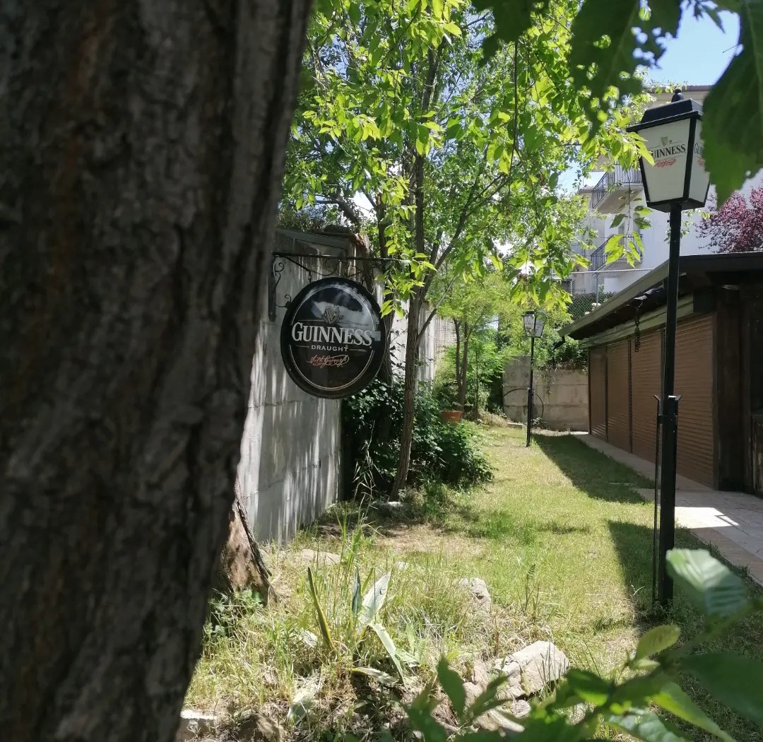 Venta de pub irlandés en via Padre Pio, Sant'Elia a Pianisi