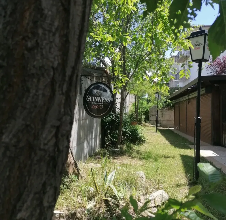 Venta de pub irlandés en via Padre Pio, Sant'Elia a Pianisi