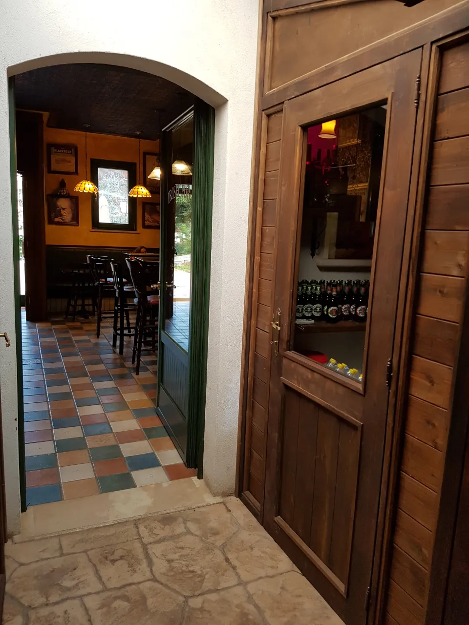 Venta de pub irlandés en via Padre Pio, Sant'Elia a Pianisi
