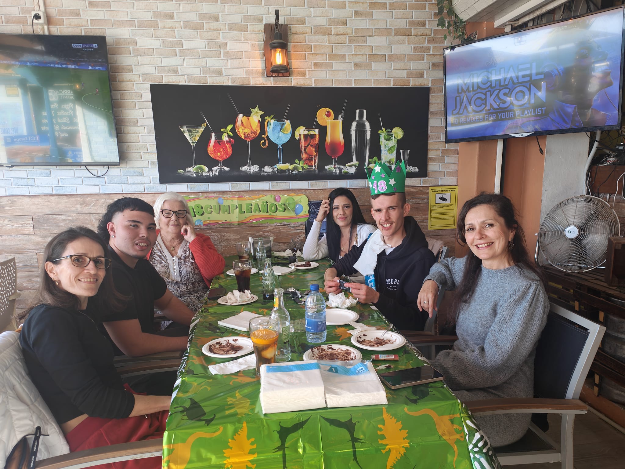 Café bar for transfer on Avenida las playas, Tias